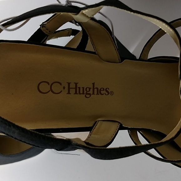 NWT Black Block Heel Strapped Shoes Size 8.5 with defects - Picture 5 of 11